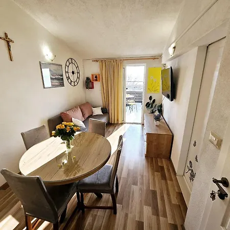 Storija Apartman *