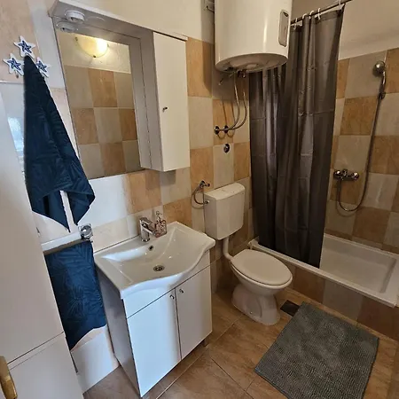 Apartman Storija *