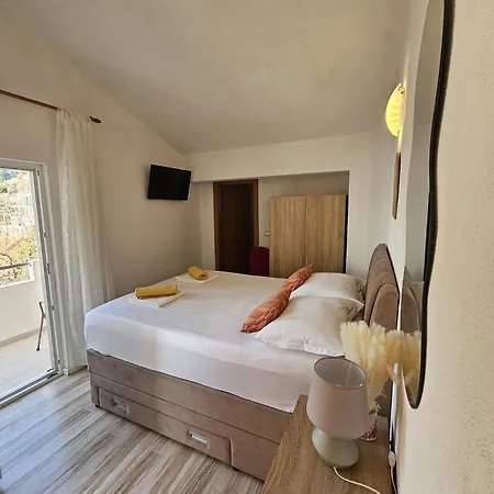 Storija With Private Jacuzzi-brela *