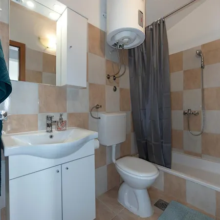 Storija With Private Jacuzzi-brela Brela